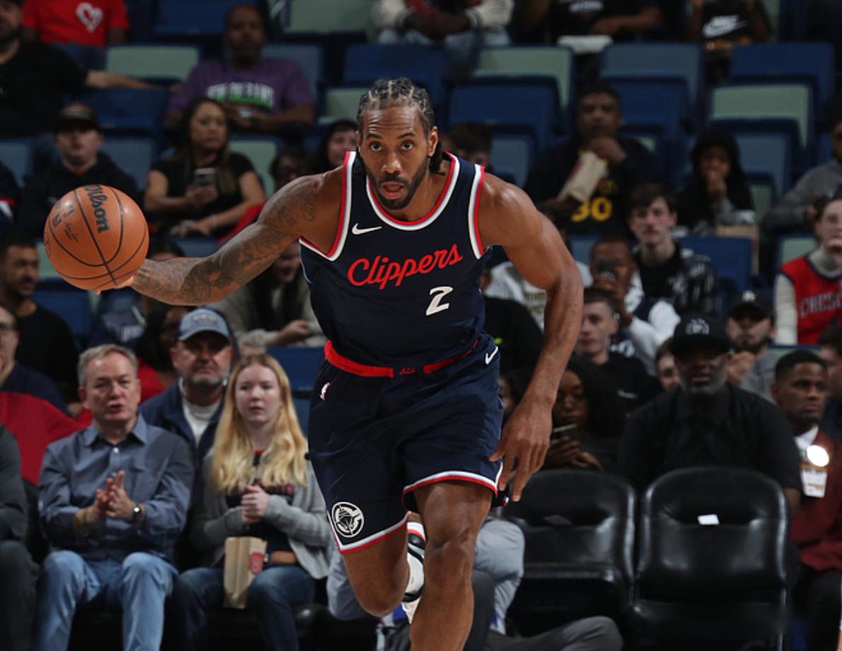 Jiuyou Sports-Karsa在独行侠比赛中爆冷，刷新纪录引发热议！(丁威迪独行侠)