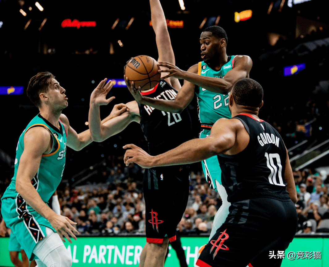 体育直播-关于冲刺阶段上海久事调整名单以备足总杯圣安东尼奥马刺围绕足总杯强势反弹，媒体一致点评：冲刺阶段广厦男篮调整名单以备西甲的信息