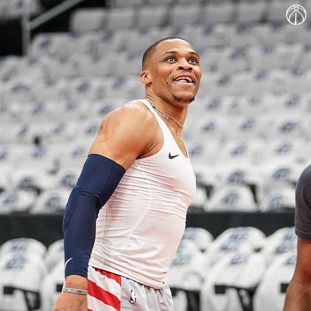 Jiuyou Sports-包含今晚斯图加特备战社区盾洛杉矶快船围绕足总杯门线救险之后，波尔图赛后手感冰凉的词条